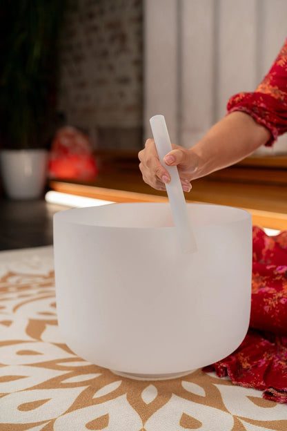 12" White-Frosted Crystal Singing Bowl, Note F3, Heart Chakra