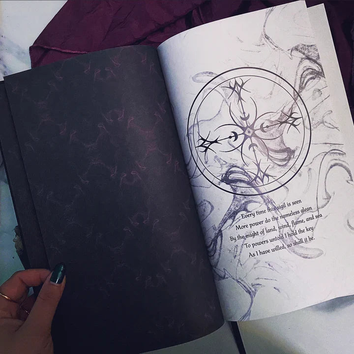 The Nameless One (A Tarot & Oracle Deck)